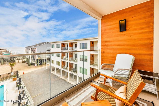 1800 Canal Drive Unit 305, Carolina Beach, NC 28428