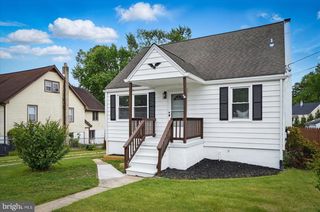 12 N HAWTHORNE RD N, Middle River, MD 21220