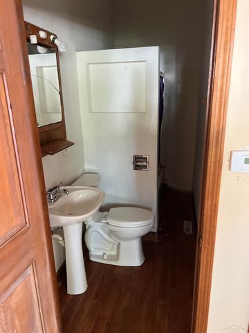 1522 Mackinaw Street, Saginaw, MI 48602