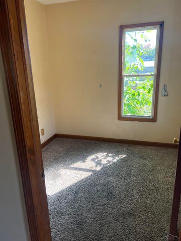 1522 Mackinaw Street, Saginaw, MI 48602