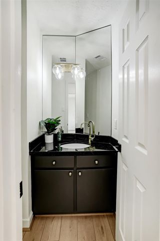 138 S Timber Top Drive, The Woodlands, TX 77380