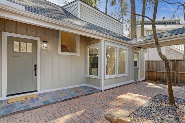 138 S Timber Top Drive, The Woodlands, TX 77380