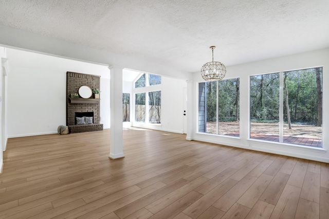138 S Timber Top Drive, The Woodlands, TX 77380