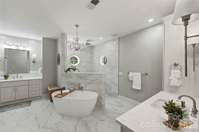 459 Valley Run Drive, Waxhaw, NC 28173