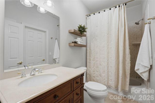 459 Valley Run Drive, Waxhaw, NC 28173