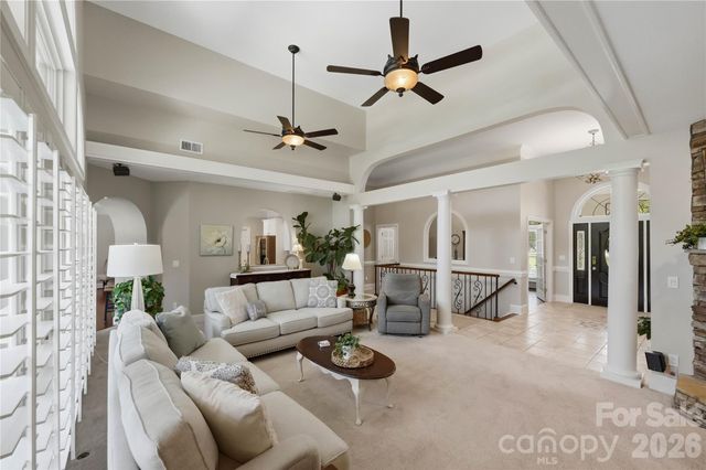 459 Valley Run Drive, Waxhaw, NC 28173