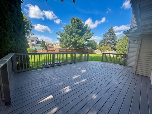 4333 Fieldcrest Drive, Janesville, WI 53546