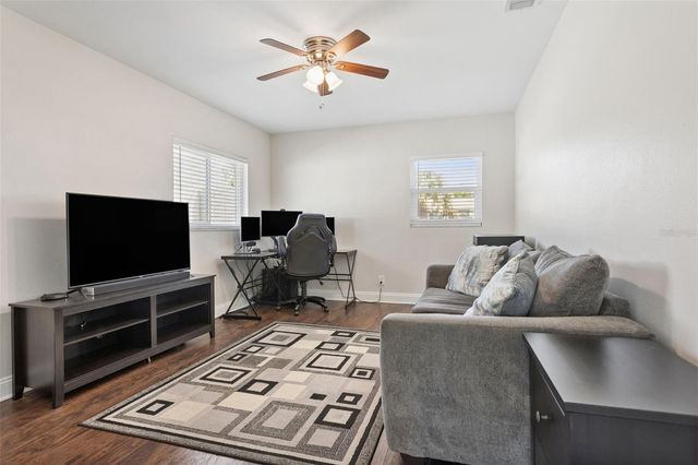 1475 CANTERBURY DRIVE, Clearwater, FL 33756