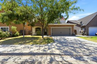 6184 E Pontiac Way, Fresno, CA 93727