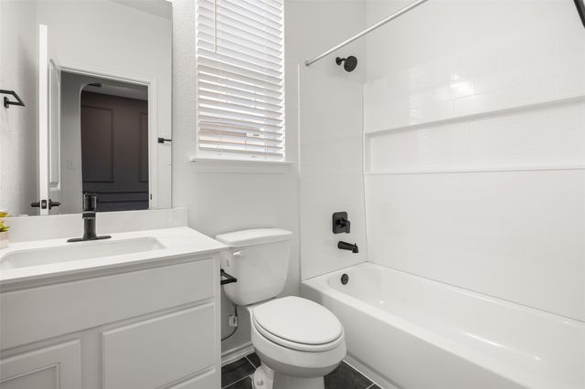 256 Texas Jack DR, Kyle, TX 78640