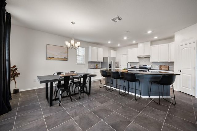 256 Texas Jack DR, Kyle, TX 78640