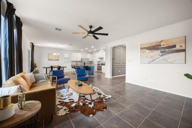 256 Texas Jack DR, Kyle, TX 78640