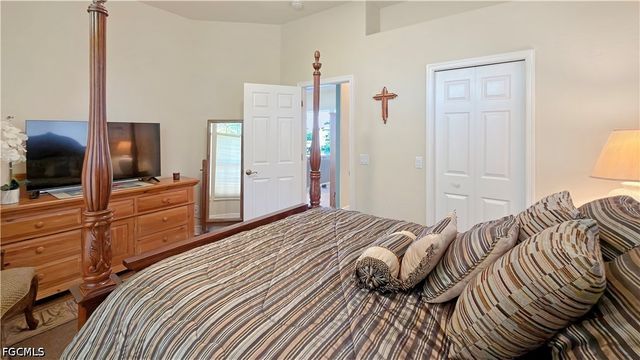 2601 SW 37th ST, Cape Coral, FL 33914