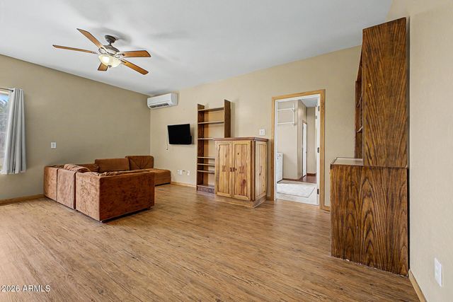 10644 E AMERICAN PRIDE Drive, San Tan Valley, AZ 85143
