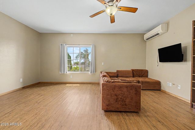 10644 E AMERICAN PRIDE Drive, San Tan Valley, AZ 85143