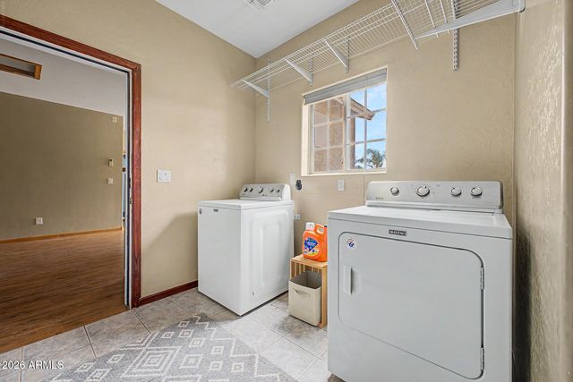 10644 E AMERICAN PRIDE Drive, San Tan Valley, AZ 85143
