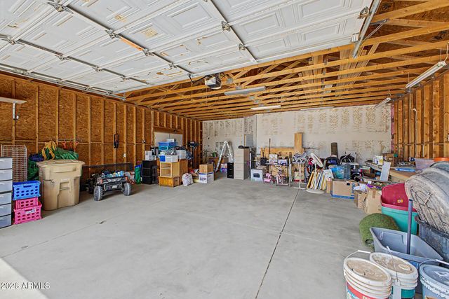 10644 E AMERICAN PRIDE Drive, San Tan Valley, AZ 85143