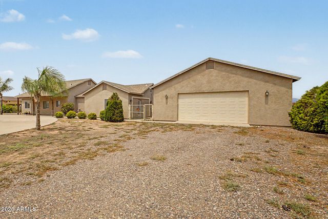 10644 E AMERICAN PRIDE Drive, San Tan Valley, AZ 85143