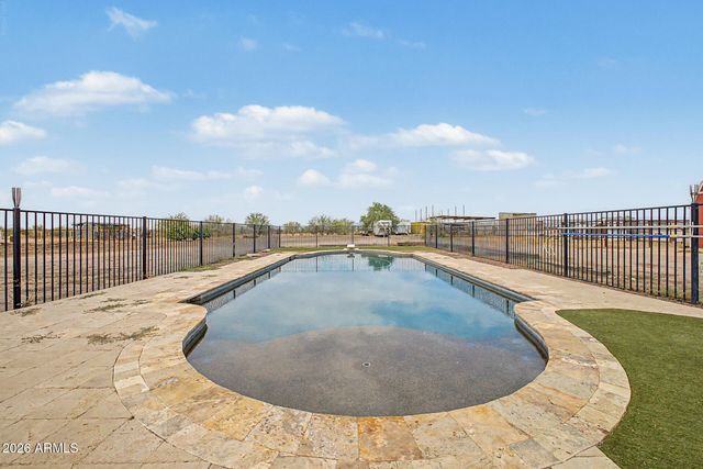 10644 E AMERICAN PRIDE Drive, San Tan Valley, AZ 85143