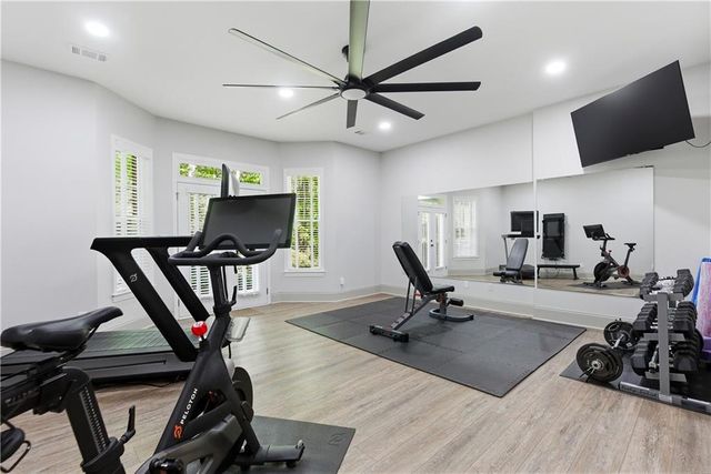 215 Sherwood Pass, Roswell, GA 30075