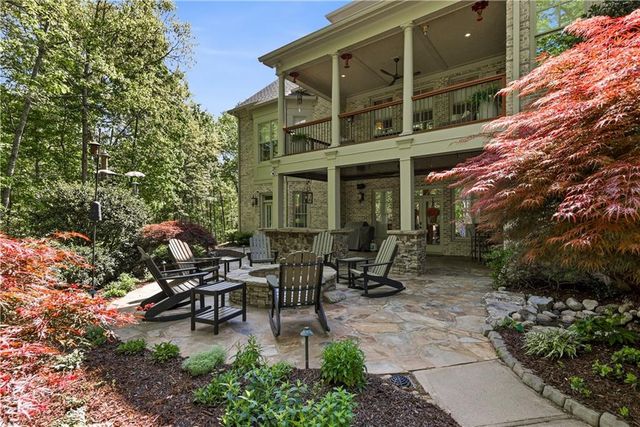 215 Sherwood Pass, Roswell, GA 30075