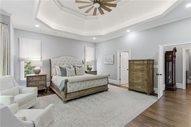 215 Sherwood Pass, Roswell, GA 30075