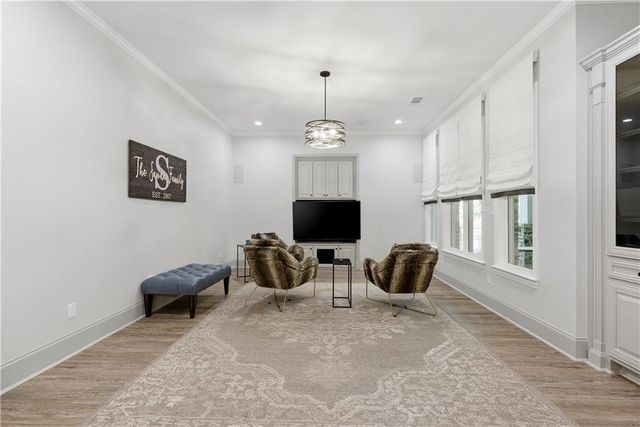 215 Sherwood Pass, Roswell, GA 30075