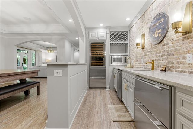 215 Sherwood Pass, Roswell, GA 30075