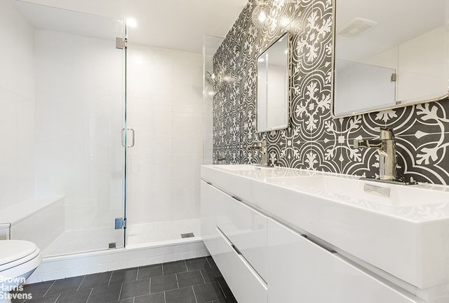 970 PARK Place, New York City, NY 11213