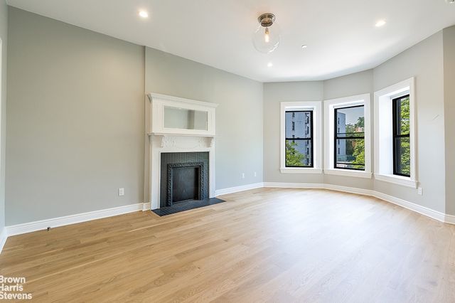 970 PARK Place, New York City, NY 11213