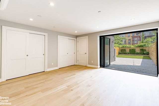 970 PARK Place, New York City, NY 11213