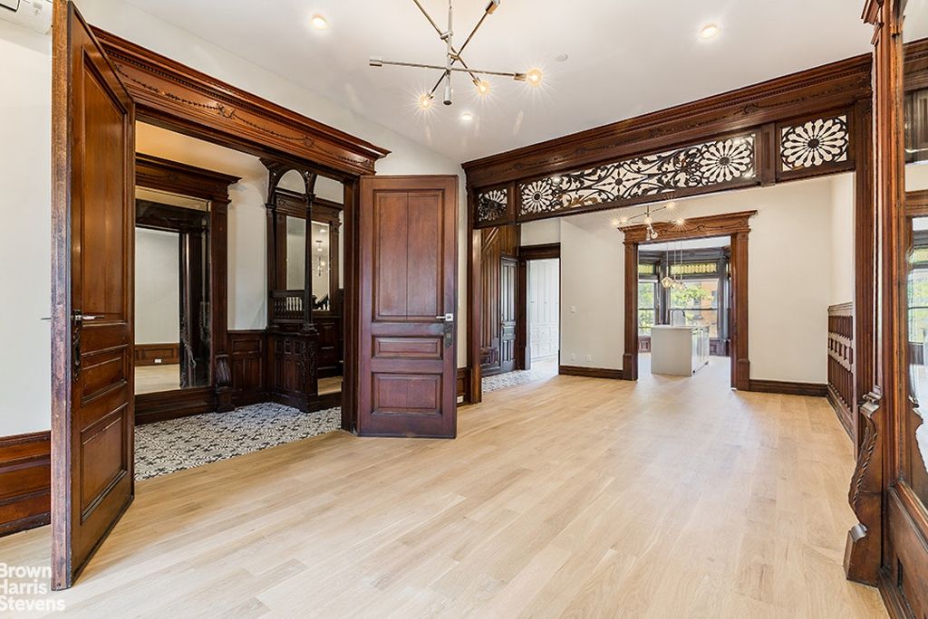 970 PARK Place, New York City, NY 11213
