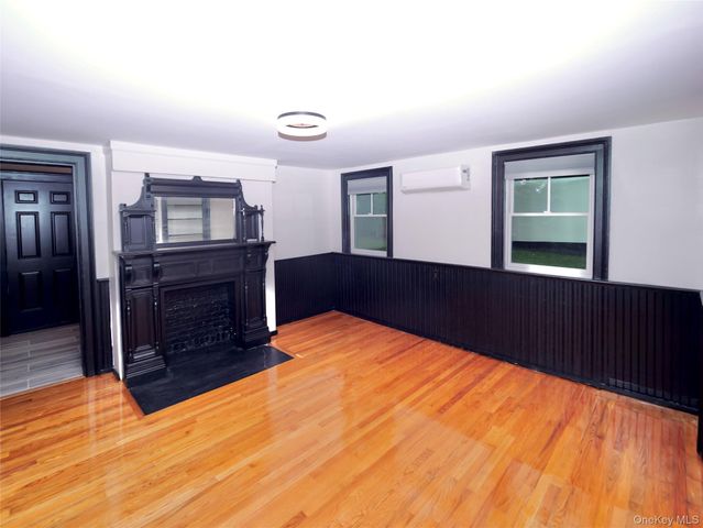 4 Grand Street 1, Newburgh, NY 12550