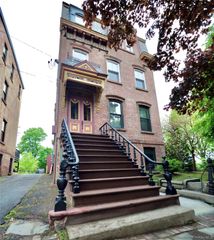 4 Grand Street 1, Newburgh, NY 12550