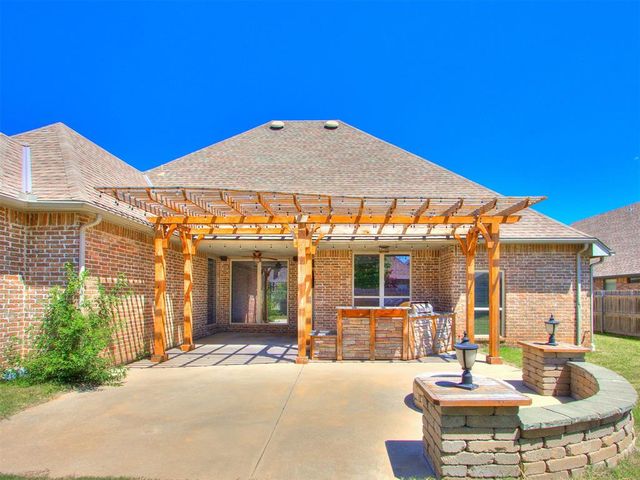 1524 SW 132nd Street, Oklahoma City, OK 73170