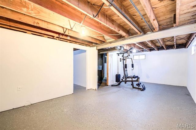 9123 Harold Drive, St Louis, MO 63134