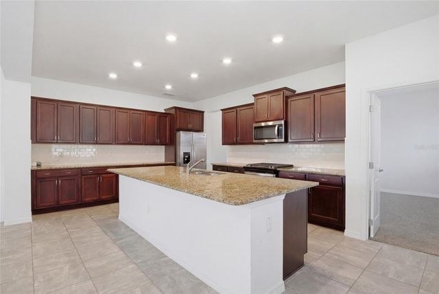 7045 SW 65TH STREET, Ocala, FL 34474