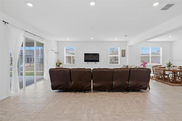 7045 SW 65TH STREET, Ocala, FL 34474