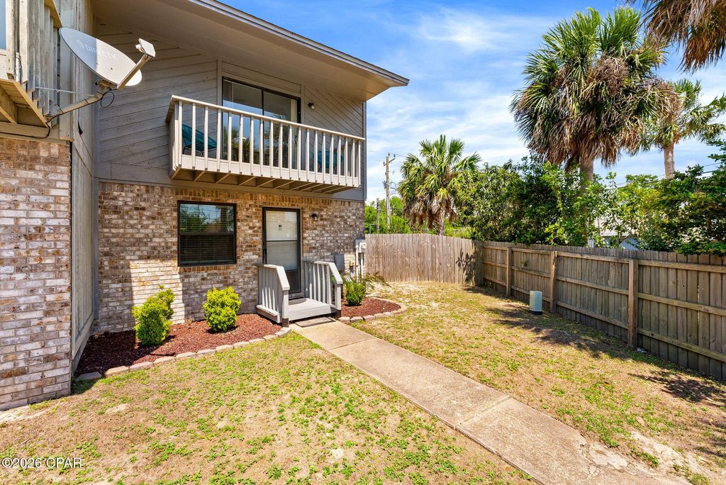 7320 Chipewa Street 6B, Panama City, FL 32404