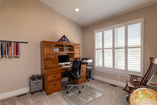 15861 Humphrey Street, Southgate, MI 48195