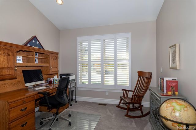 15861 Humphrey Street, Southgate, MI 48195