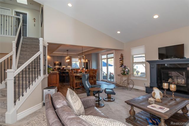 15861 Humphrey Street, Southgate, MI 48195