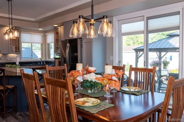 15861 Humphrey Street, Southgate, MI 48195