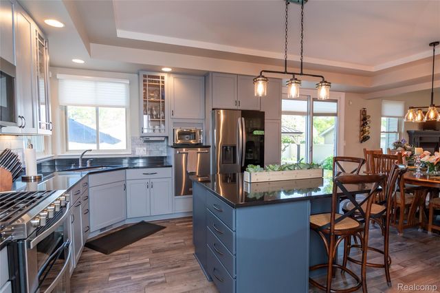 15861 Humphrey Street, Southgate, MI 48195