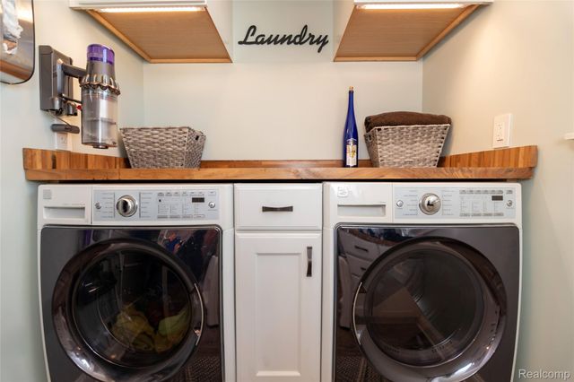 15861 Humphrey Street, Southgate, MI 48195