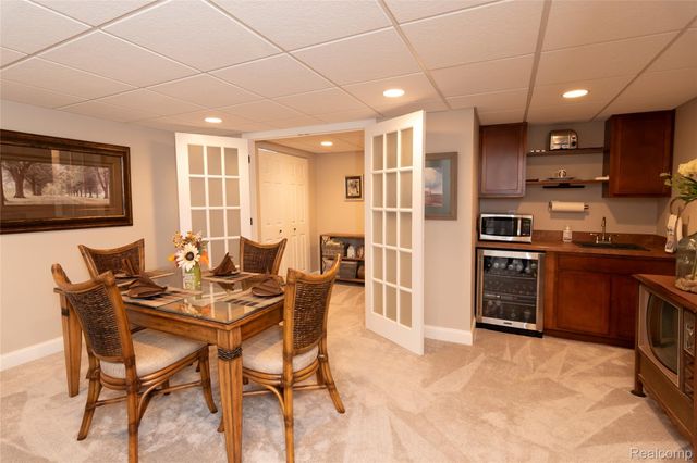 15861 Humphrey Street, Southgate, MI 48195