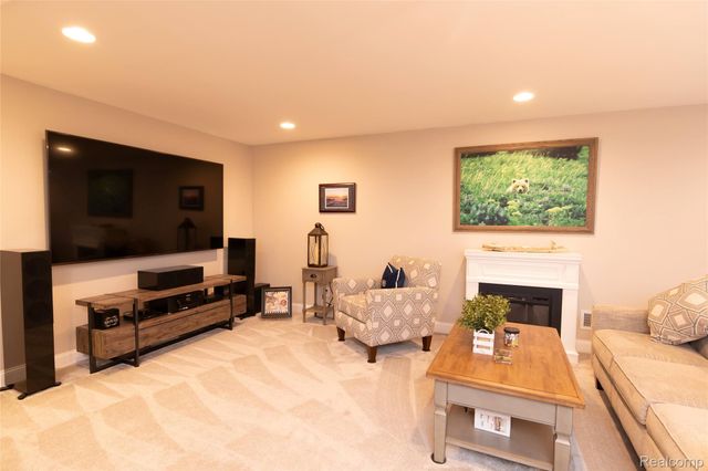 15861 Humphrey Street, Southgate, MI 48195