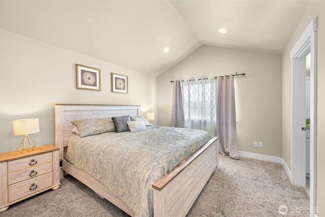 5579 Clearview Dr, Ferndale, WA 98248
