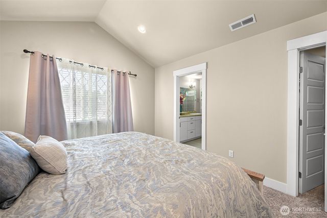 5579 Clearview Dr, Ferndale, WA 98248