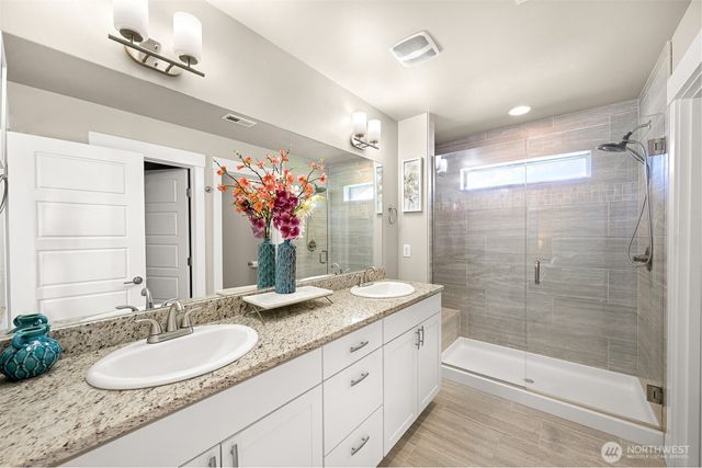 5579 Clearview Dr, Ferndale, WA 98248